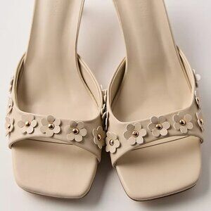 Tessie Vegan Kitten Heels - Never been worn new with box